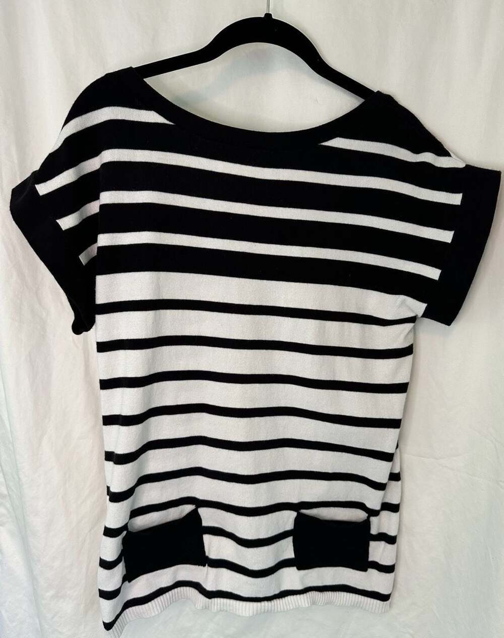 Sweater Project Women's Black and White Striped Short Sleeve with Front Pockets